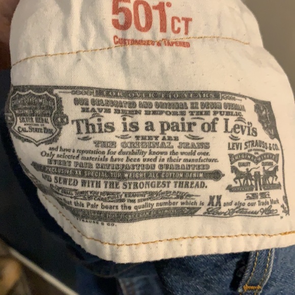 Levi’s 501 Jeans - Picture 6 of 8